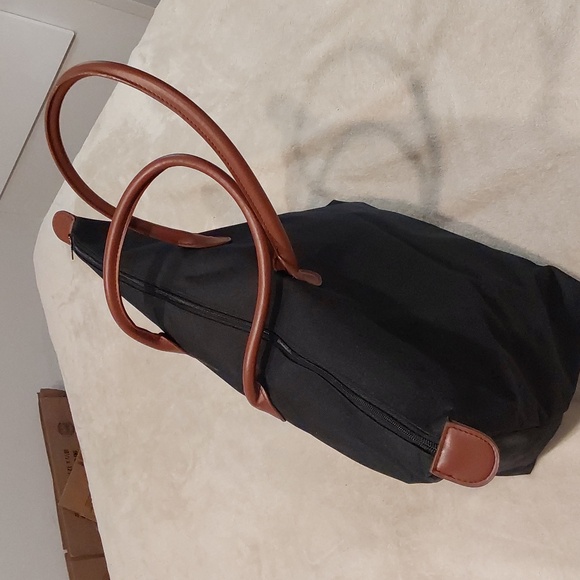 Bloomingdale's large zip-top Weekender,Shopper tote Duffle, Travel bag - Picture 6 of 12